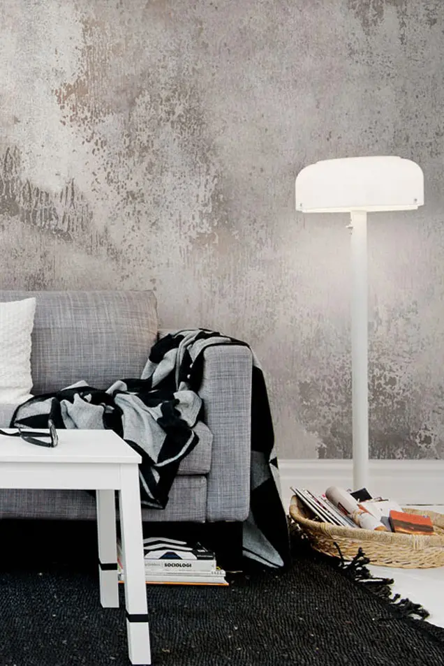 Pared en sala de estar decorada con estuco veneciano
