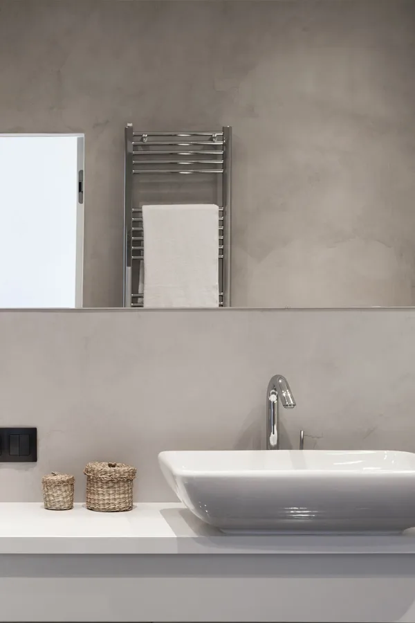 Paredes de microcemento en lavabo
