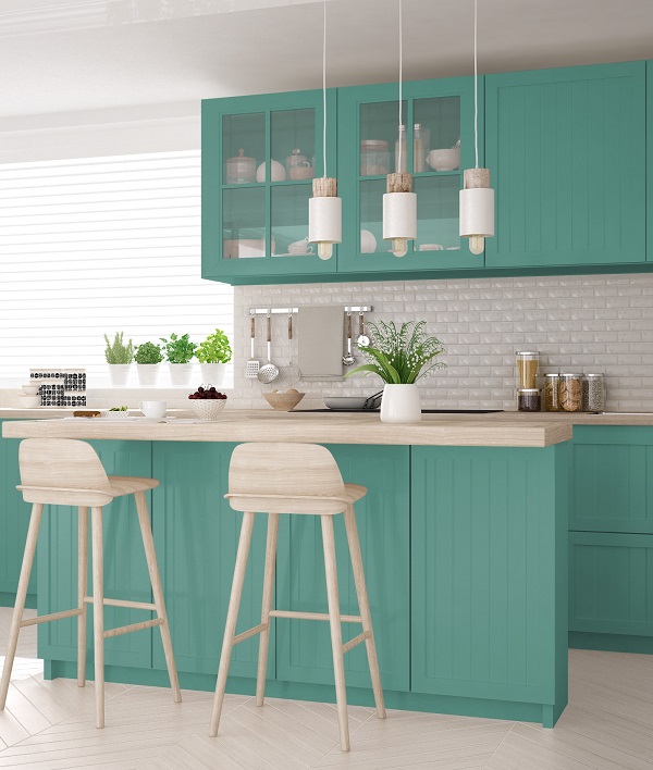 Pintar muebles de cocina azul turquesa