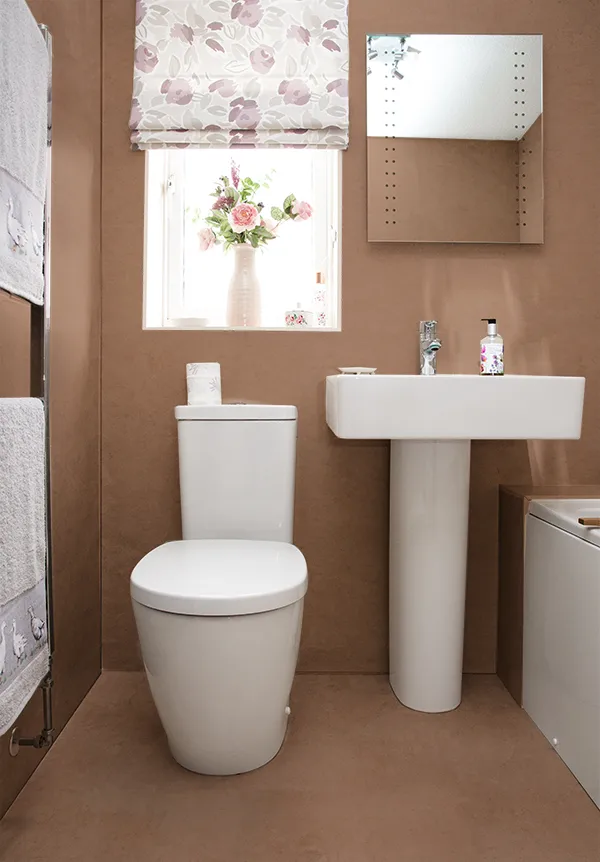 Reformar baño con microcemento