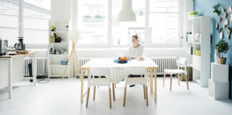BUREAU À DOMICILE: ENVIRONNEMENTS SÉPARÉS SANS TRAVAUX